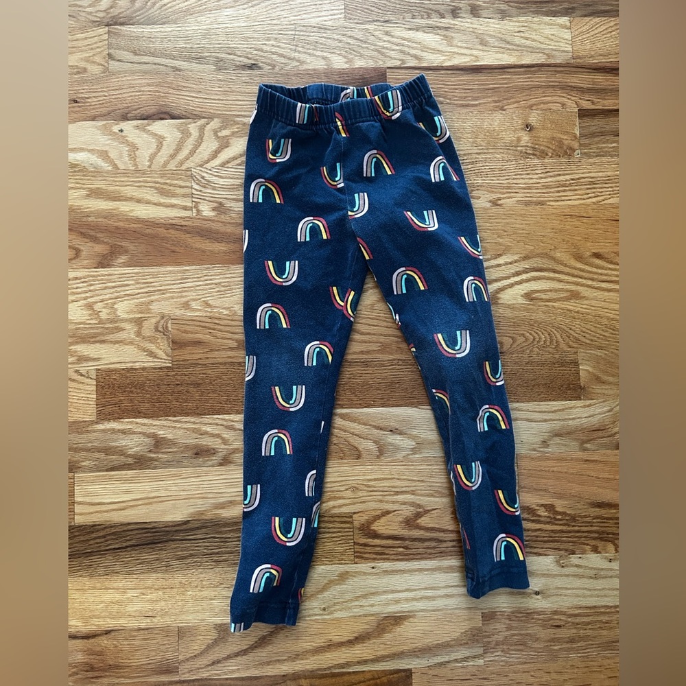 Hanna Andersson rainbow leggings